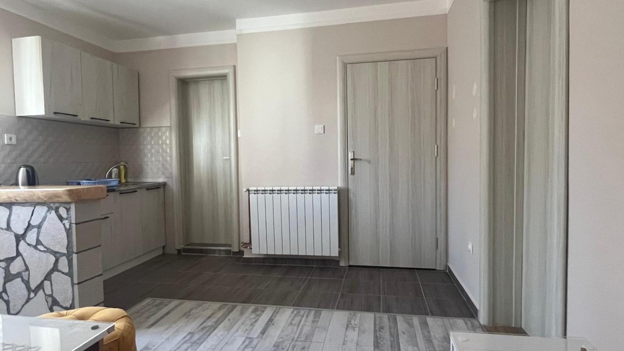 Snam Rooms&Apartment Žabljak Exteriör bild