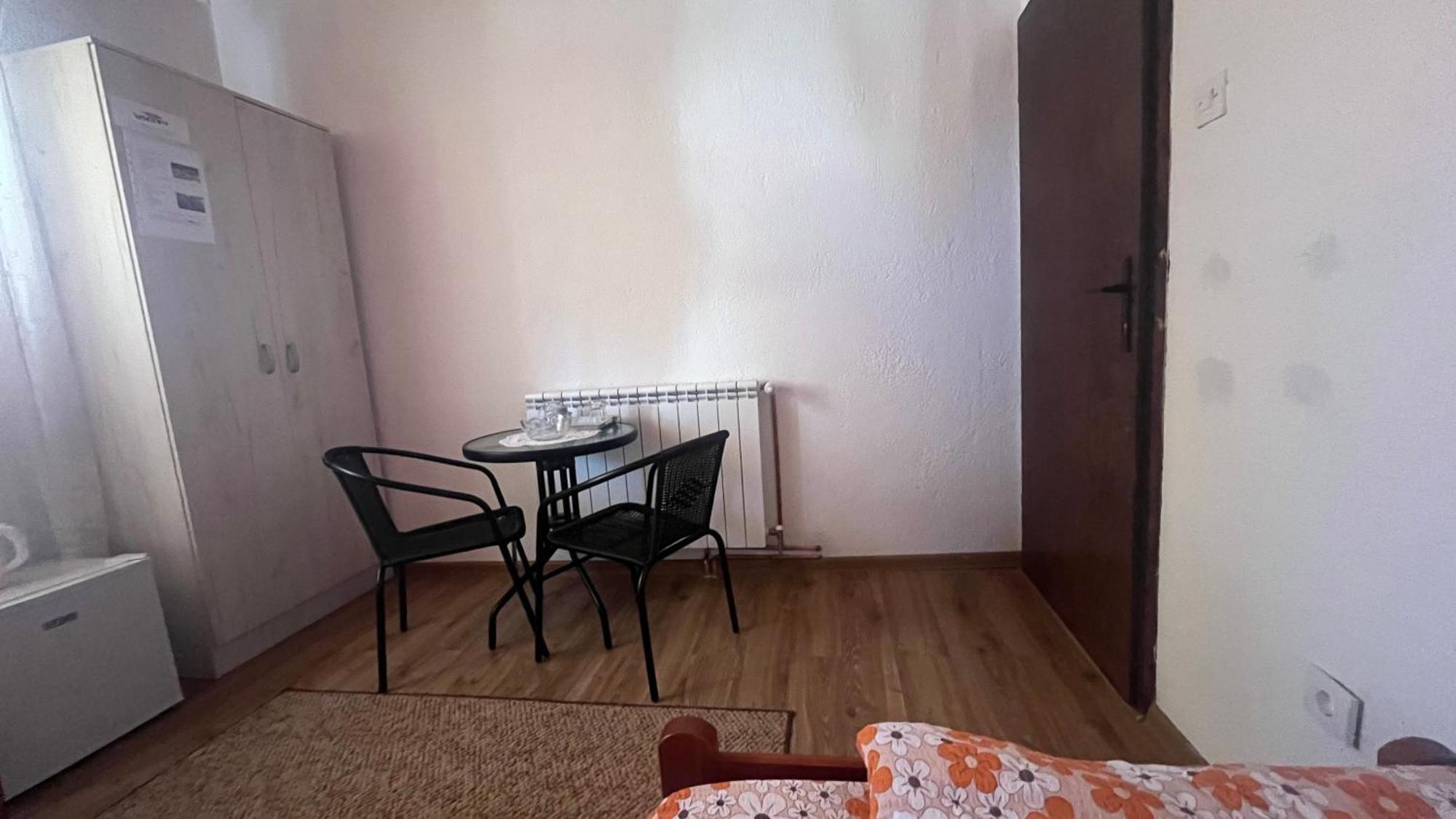 Snam Rooms&Apartment Žabljak Exteriör bild